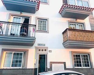 Außenansicht von Wohnung miete in Adeje mit Möbliert, Ofen und Waschmaschine