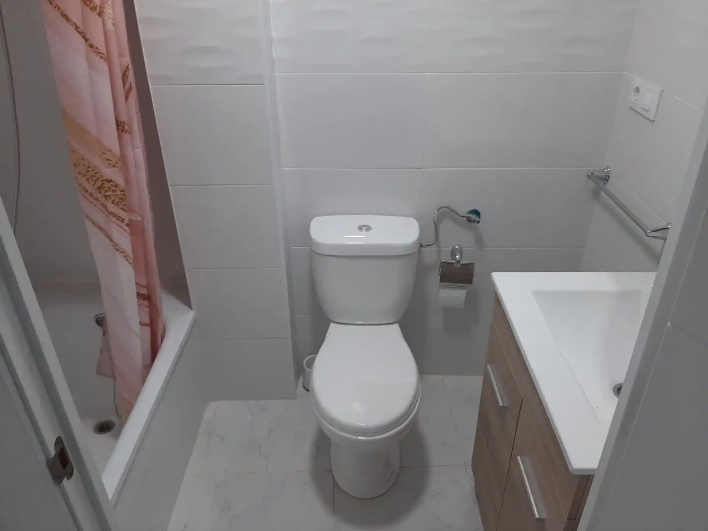 Bathroom of Flat for rent in Secà de Sant Pere