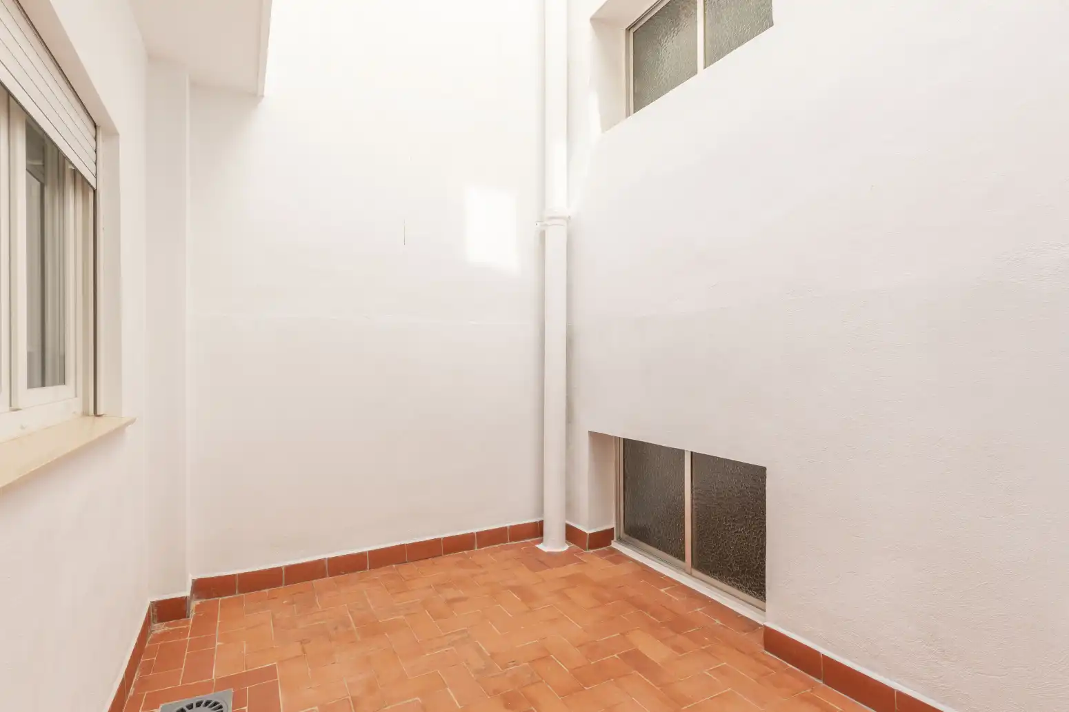 Wohnung zur Miete in Tavernes Blanques mit Heizung und Terrasse