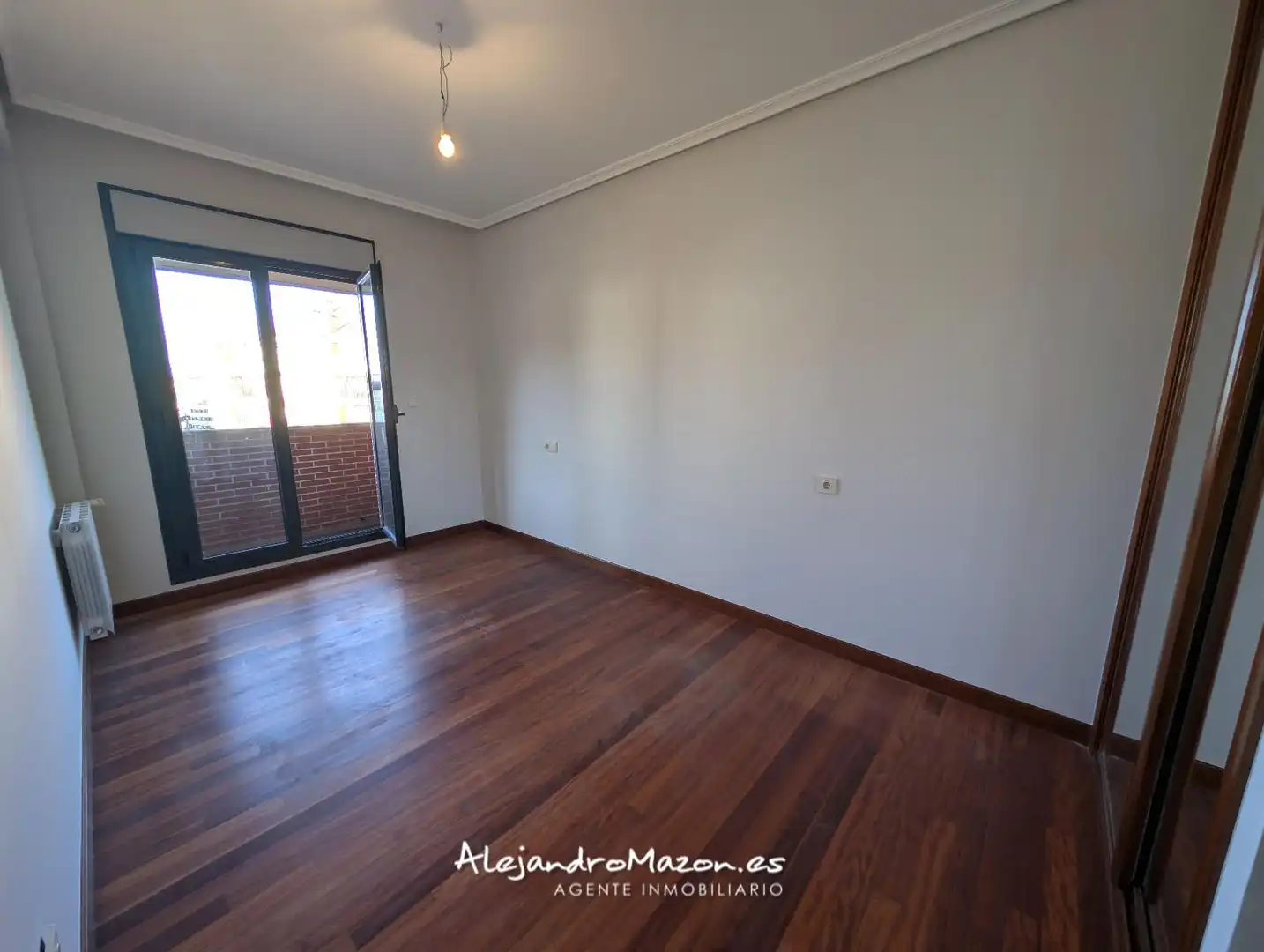 Habitación de Piso en venta en Castro-Urdiales con Calefacción, Parquet y Terraza