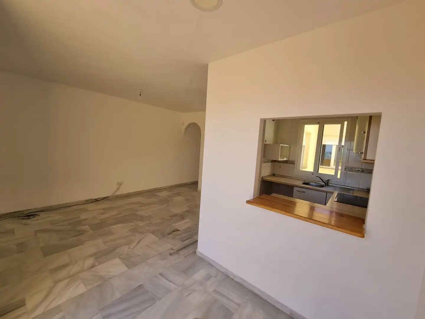 Piso en venta en Fuengirola con Terraza y Piscina comunitaria