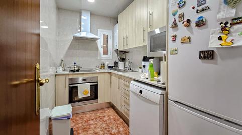 Foto 4 de Edifici en venda a Carrer de la Pallaresa, Sant Crist, Badalona