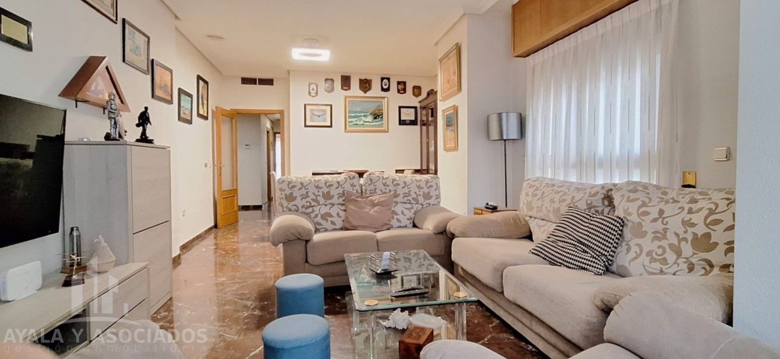 Living room of Flat for sale in Cartagena  with Air Conditioner and Heating