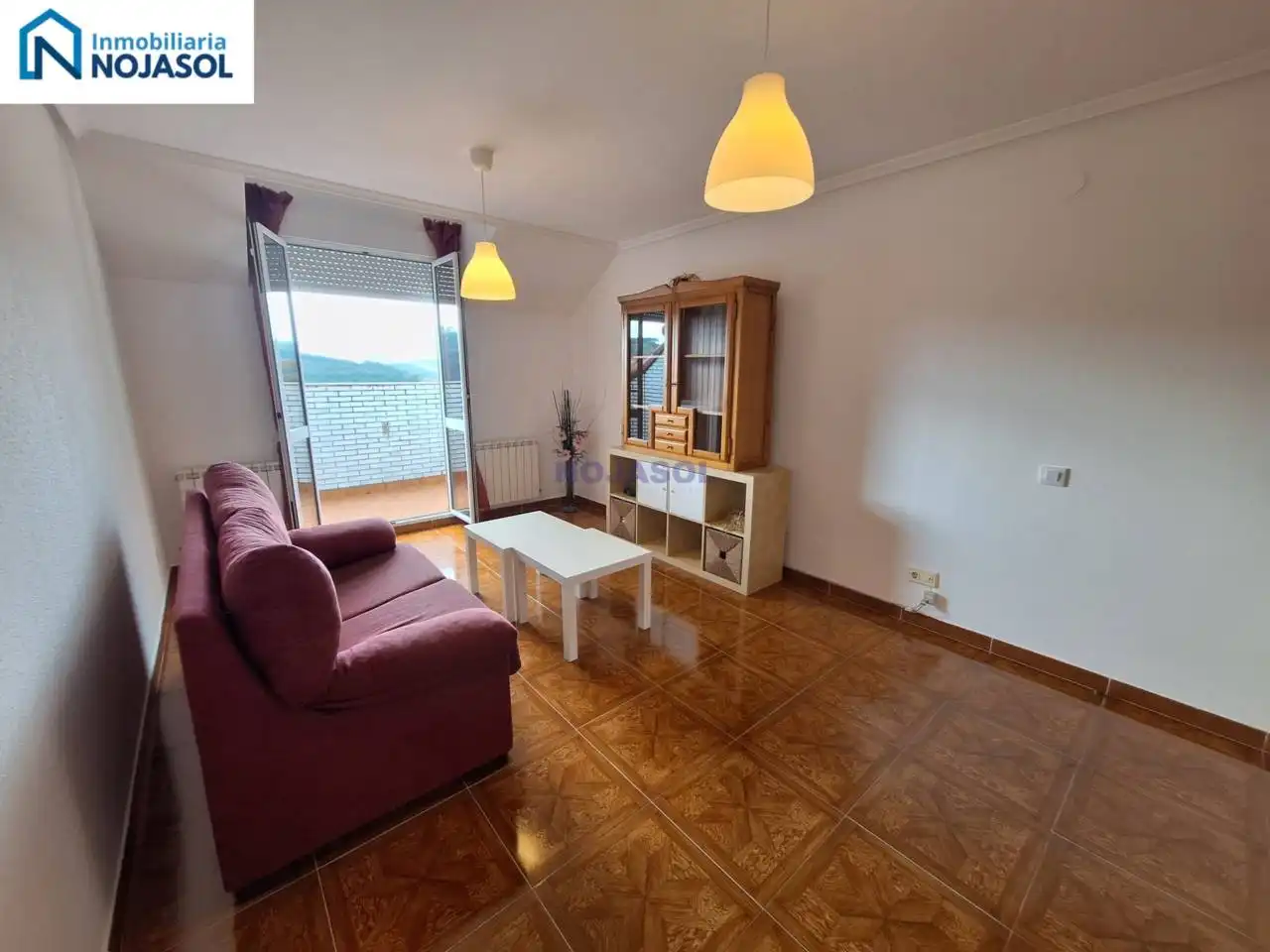 Sala de estar de Apartamento en venta en Meruelo con Calefacción, Terraza y Amueblado
