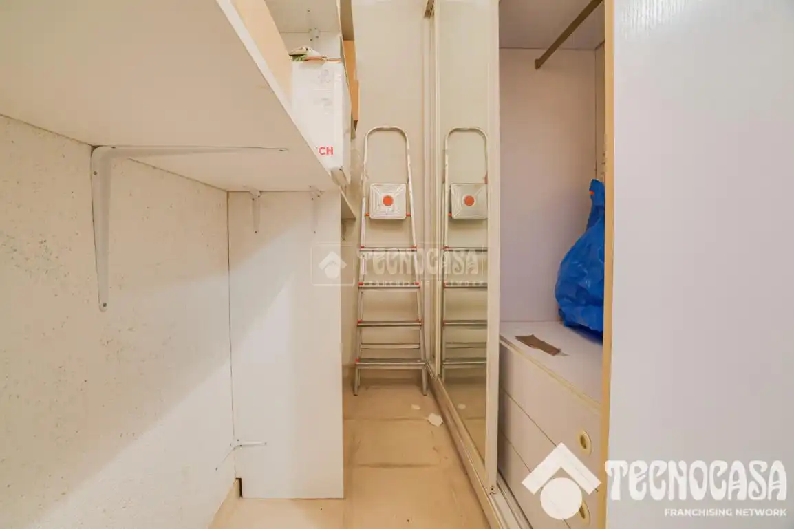 Flat for sale in Mataró  with Air Conditioner, Heating and Storage room