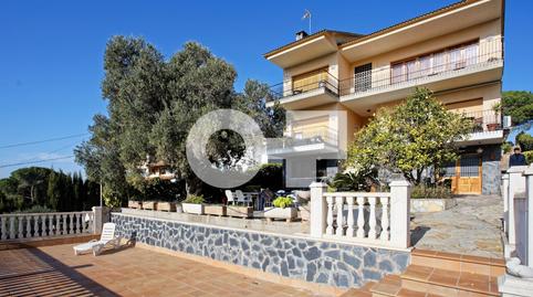 Foto 2 de Edifici en venda a Carrer Carrer D'antoni Gaudí, Sant Fost de Campsentelles, Barcelona