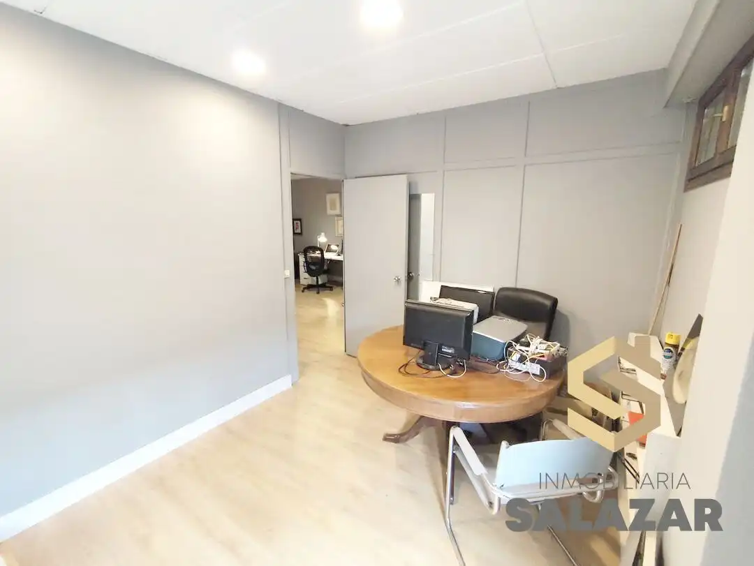 Büro zur Miete in José María de Escuza Kalea, imagen 10