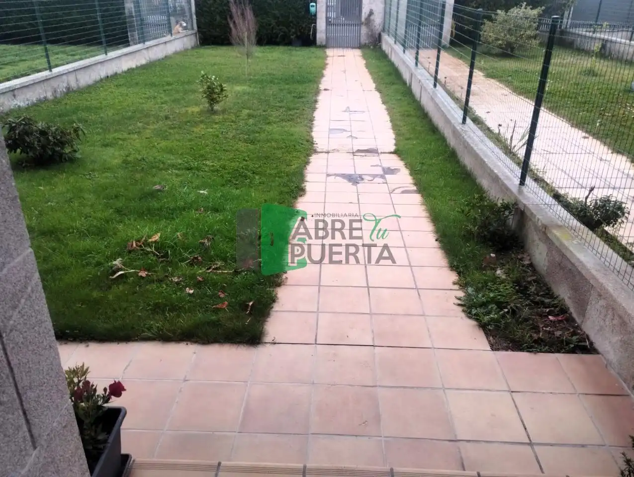 Adossat amb terrassa en venda a Coles, imagen 87