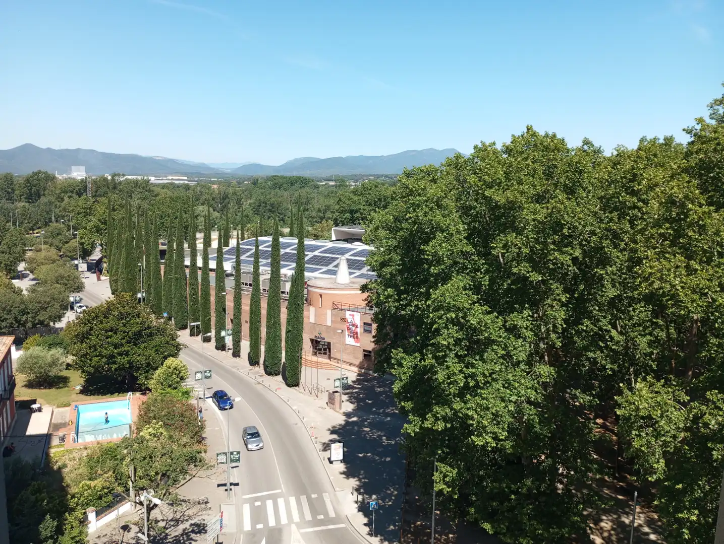 Vista exterior de Pis en venda en Girona amb Calefacció, Traster i Forn