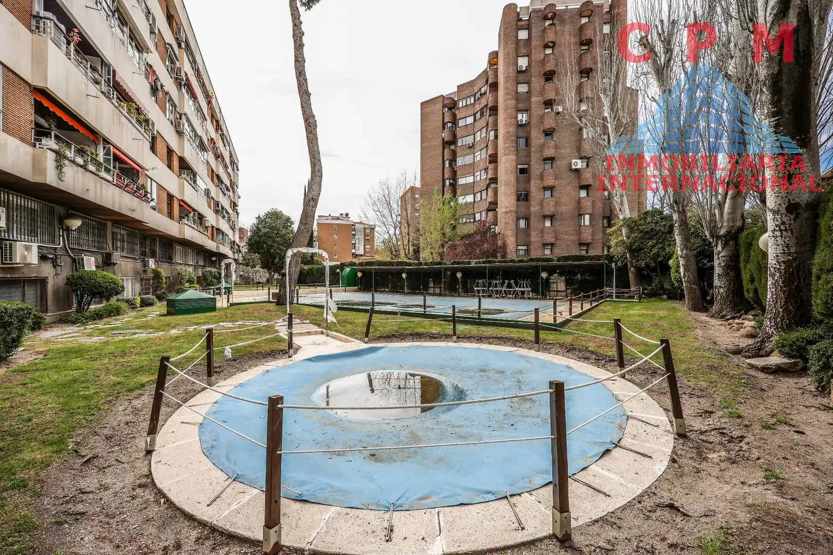 Vista exterior de Piso de alquiler en Madrid con Aire acondicionado, Calefacción y Horno