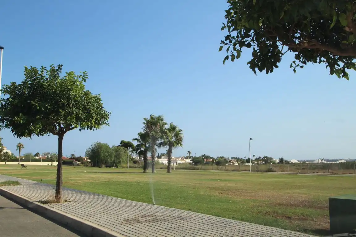 Chalet con piscina en venta en Avenida de las urracas 1, imagen 38