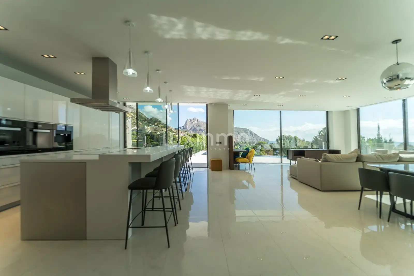 Sala de estar de Casa o chalet en venta en Altea con Aire acondicionado, Calefacción y Jardín privado