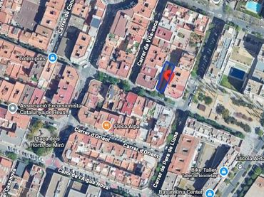 Terreny residencial en venda a Carrer de l'Escultor Modest Gené