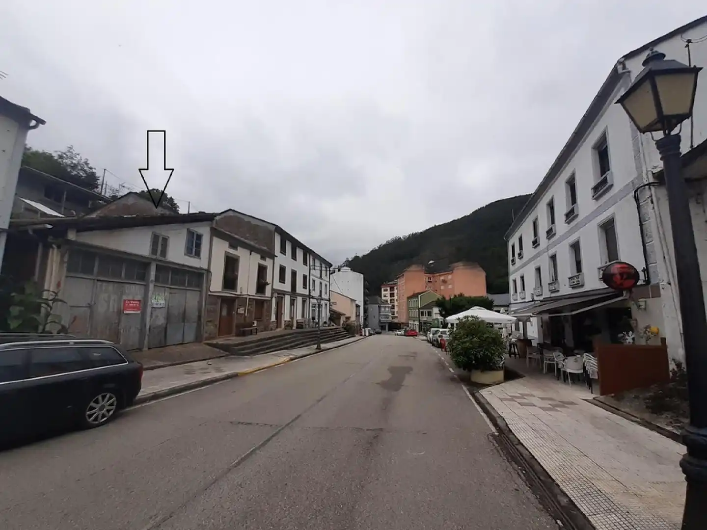 Außenansicht von Fabrikhallen zum Verkauf in A Pontenova  