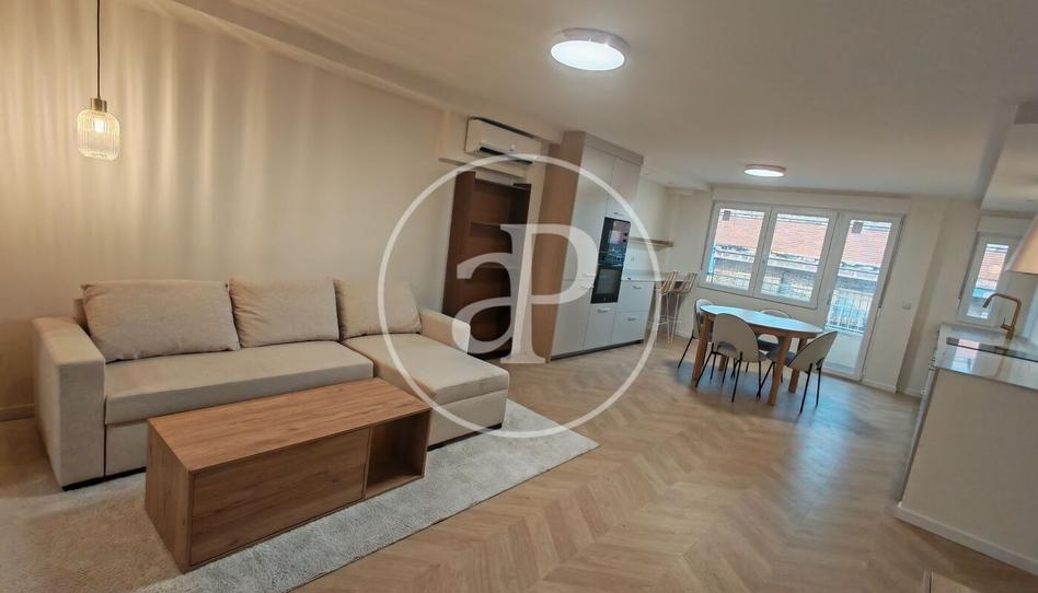 Foto 1 de Àtic de lloguer a C/ de Vicent Brull, El Cabanyal - El Canyamelar, Valencia