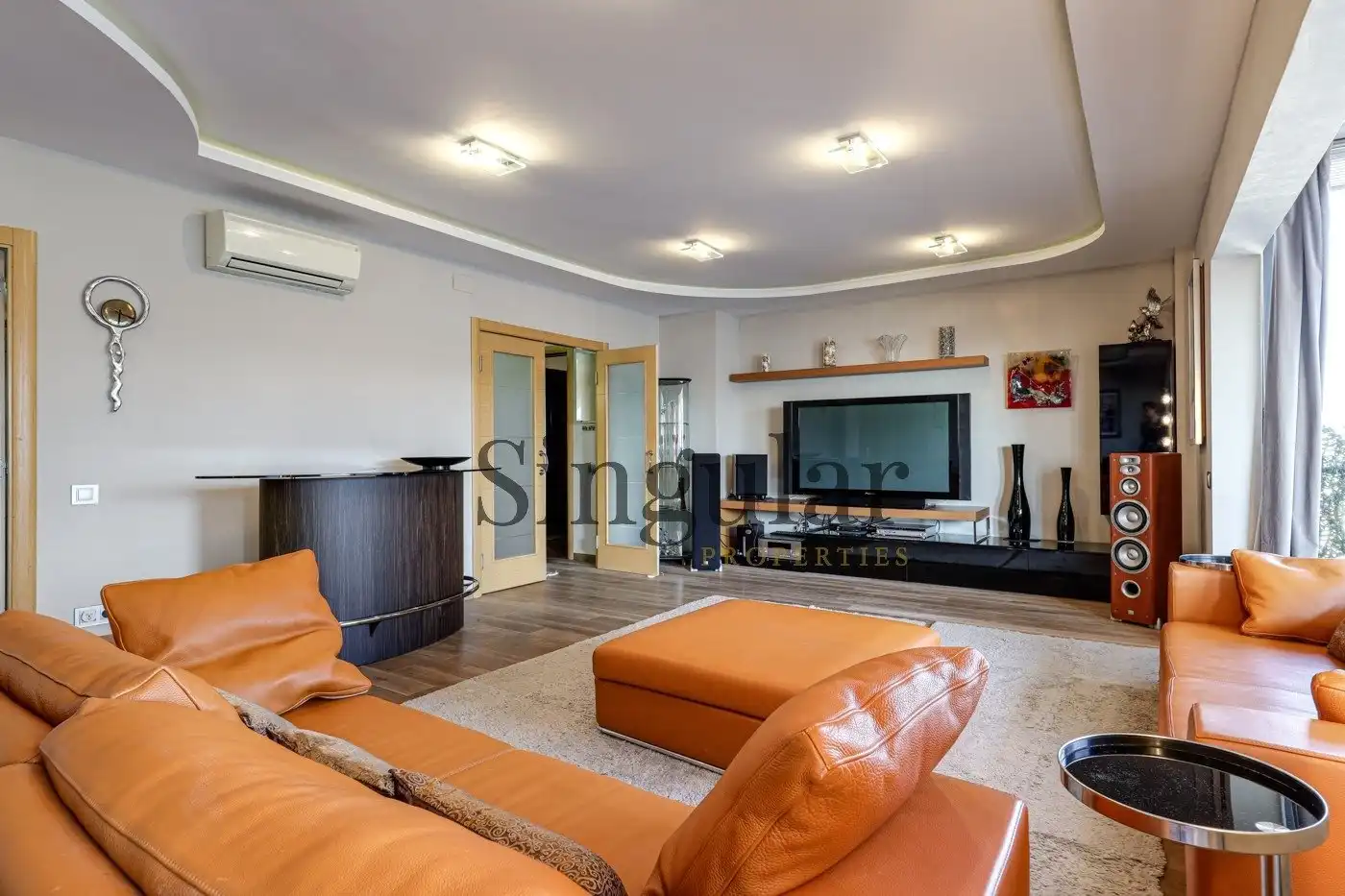 Wohnzimmer von Dachboden zur Miete in Barcelona mit Klimaanlage, Heizung und Privatgarten