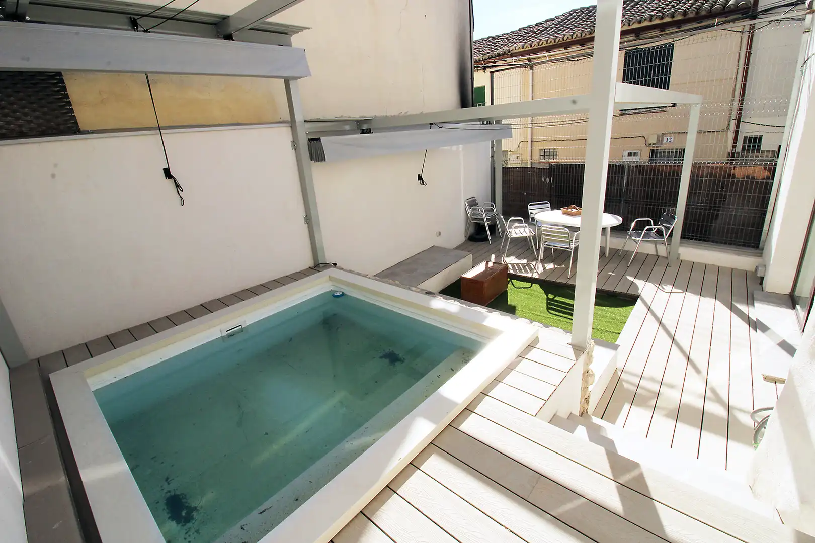 Terrassa de Casa adosada en venda en Torrelaguna amb Aire condicionat, Calefacció i Jardí privat