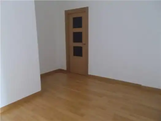 Geschaftsraum zur Miete in Calle Juan Bravo, Santa Marta de Tormes