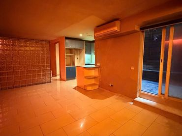 Local comercial en venda a Horta - Guinardó
