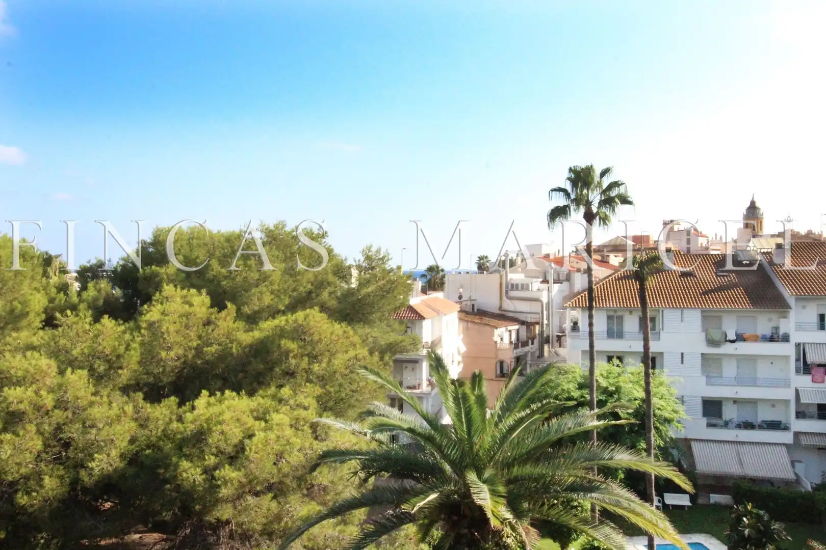 Vista exterior de Pis en venda en Sitges amb Terrassa