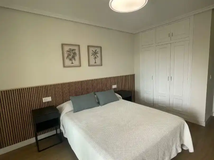 Schlafzimmer von Wohnung zur Miete in Finestrat mit Klimaanlage und Schwimmbad