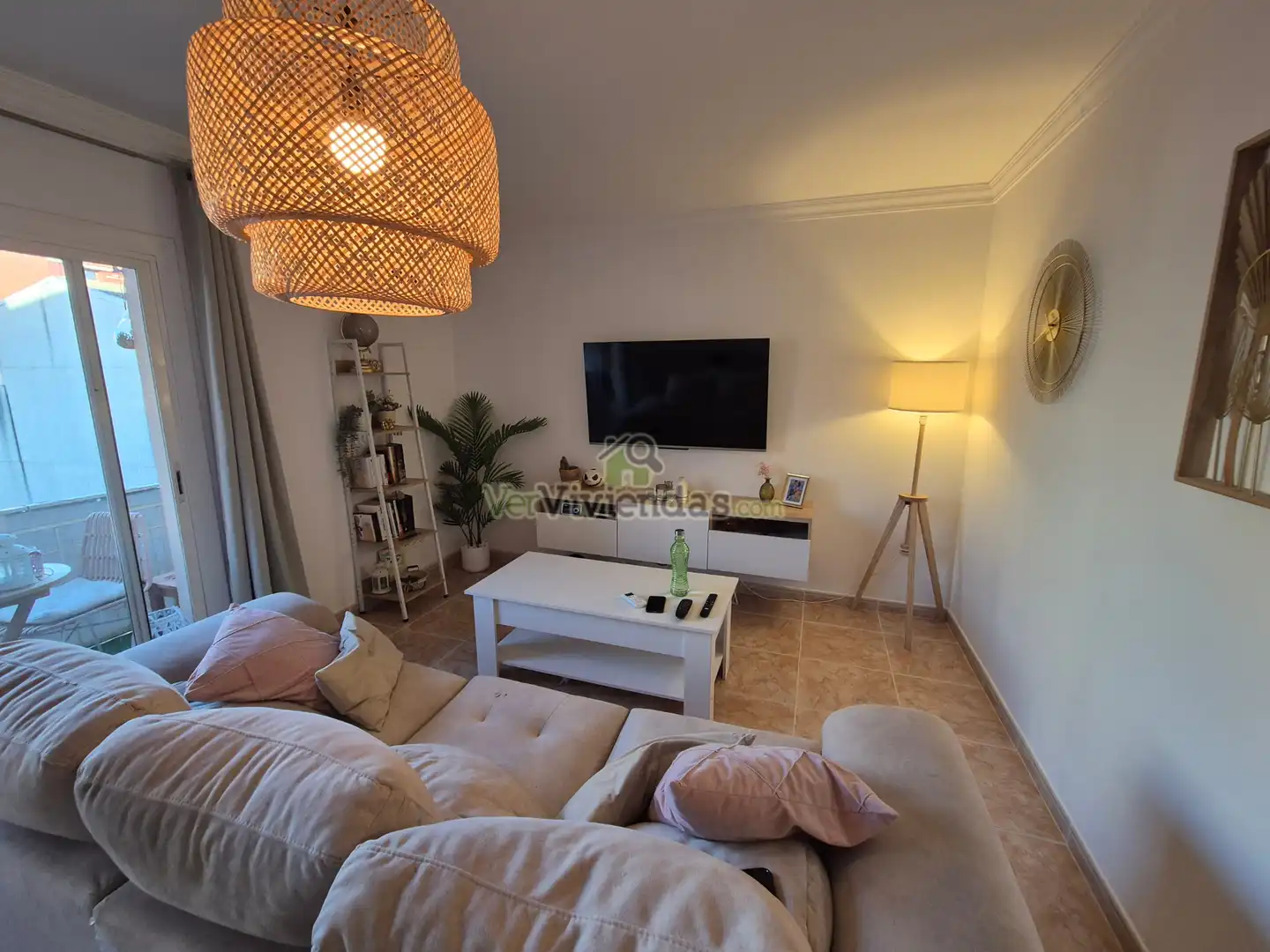 Sala de estar de Piso en venta en Sant Pere de Ribes con Aire acondicionado, Horno y Balcón
