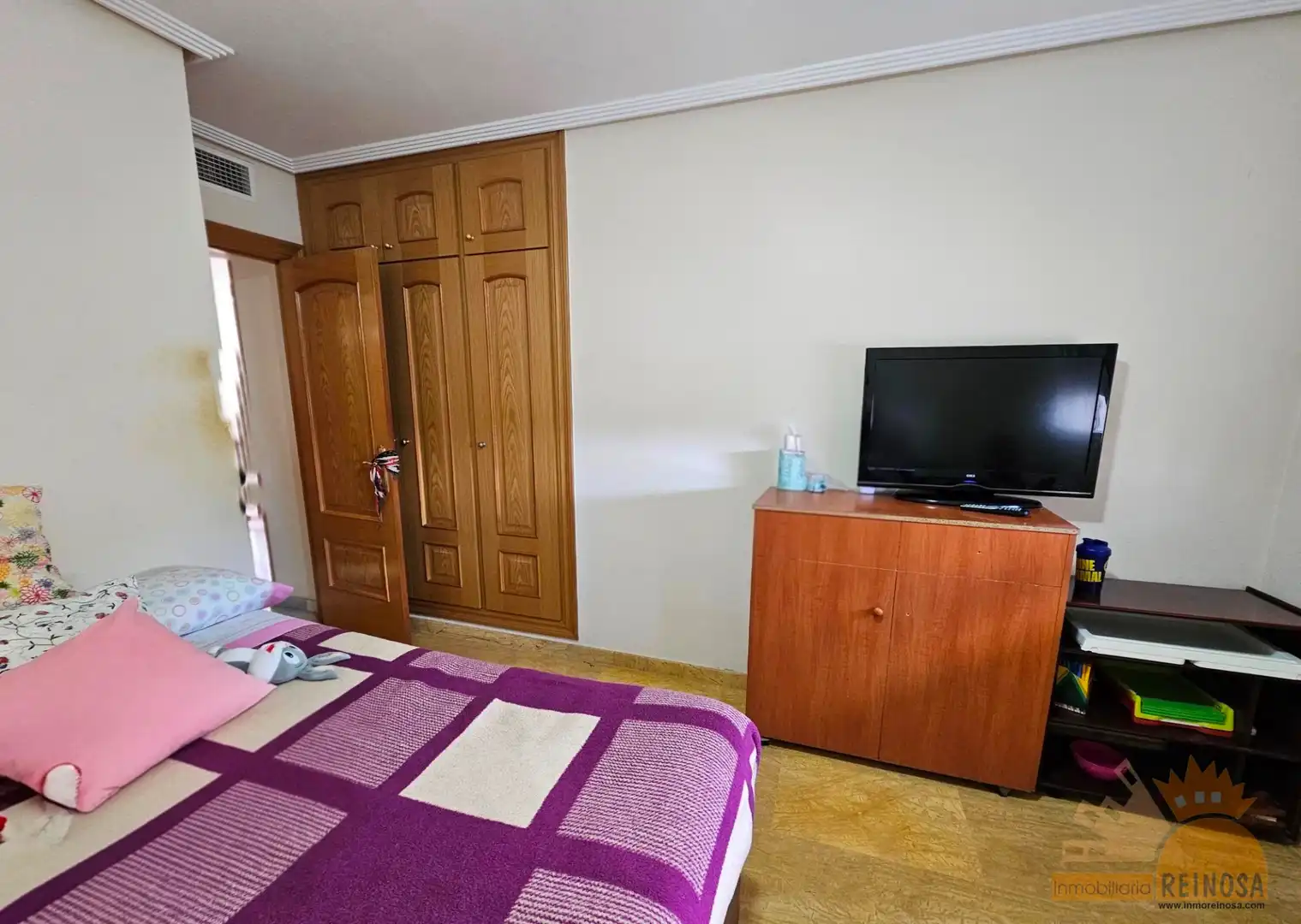 Habitación de Casa o chalet en venta en Molina de Segura con Aire acondicionado, Calefacción y Jardín privado