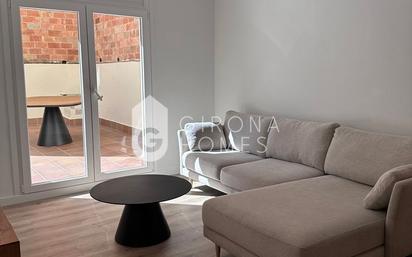Sala d'estar de Pis de lloguer en Girona Capital amb Aire condicionat, Calefacció i Terrassa