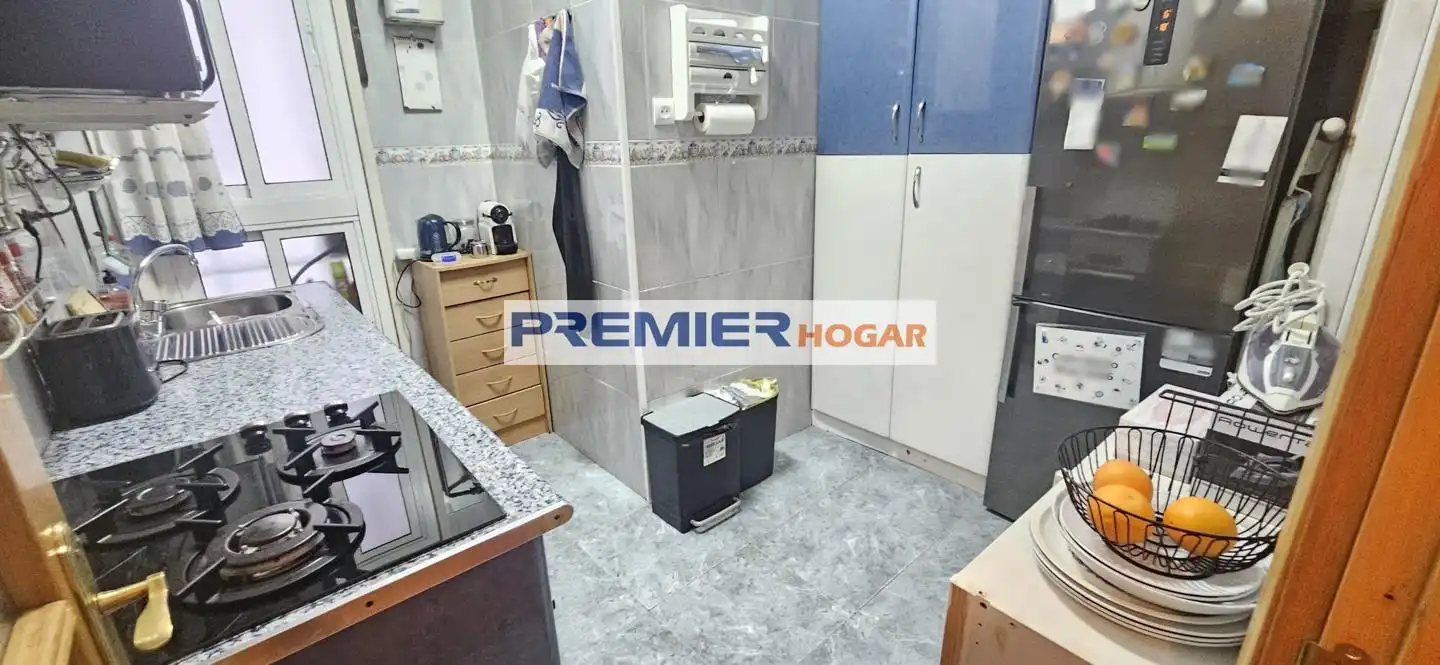 Flat for sale in Calle de Fernández de los Ríos, Arapiles