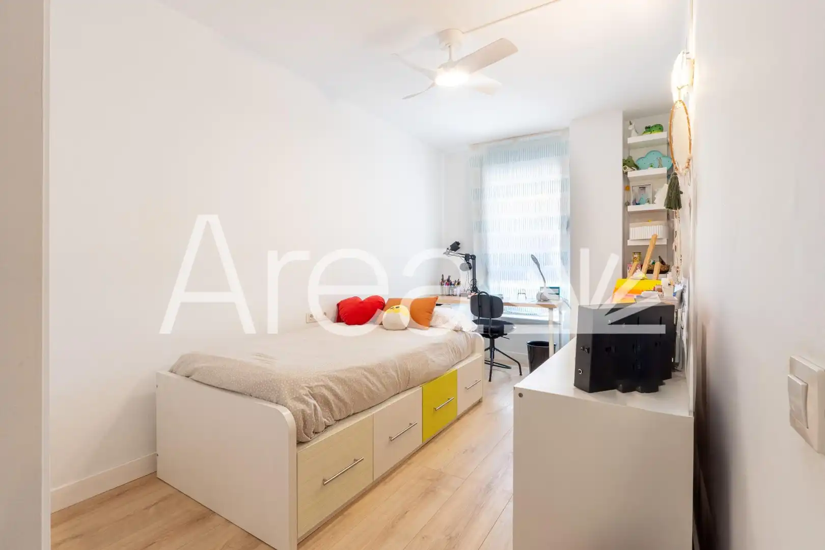 Bedroom of Flat for sale in Mataró  with Air Conditioner, Heating and Terrace