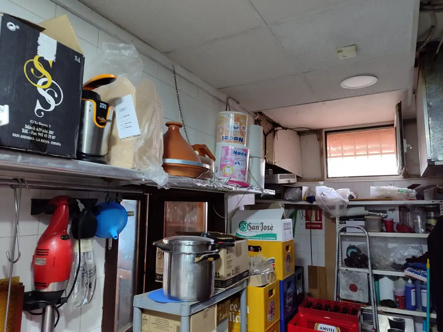 Kitchen of Commercial properties for sale in Cartes