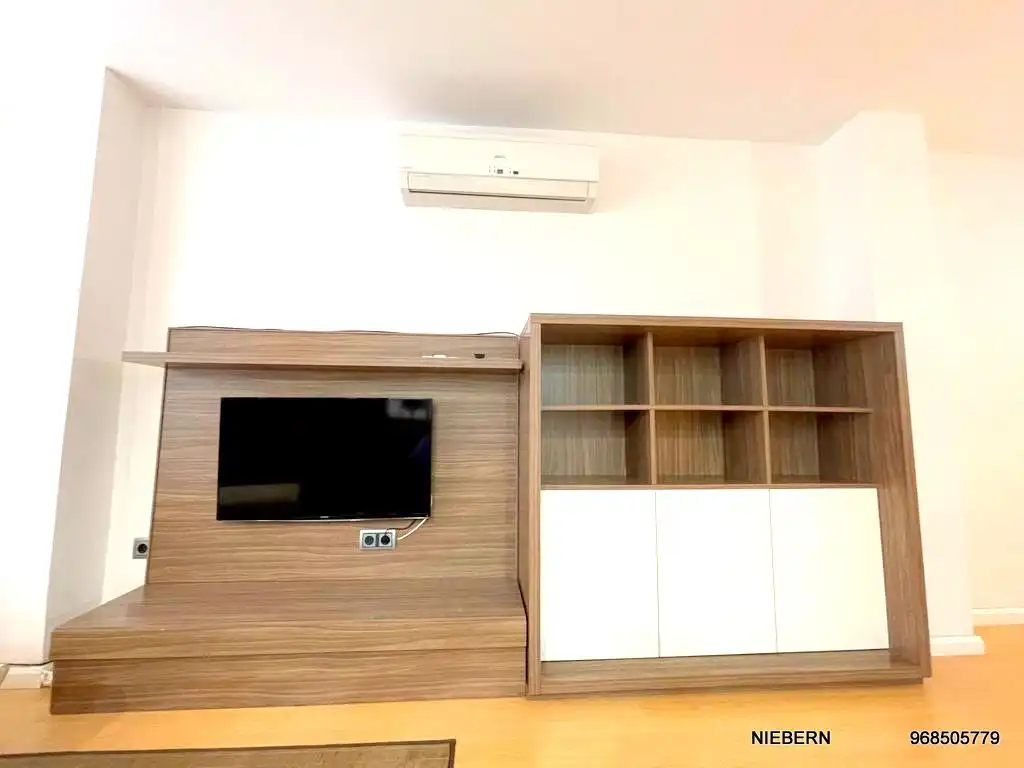 Sala de estar de Piso de alquiler en Cartagena con Aire acondicionado, Parquet y Amueblado