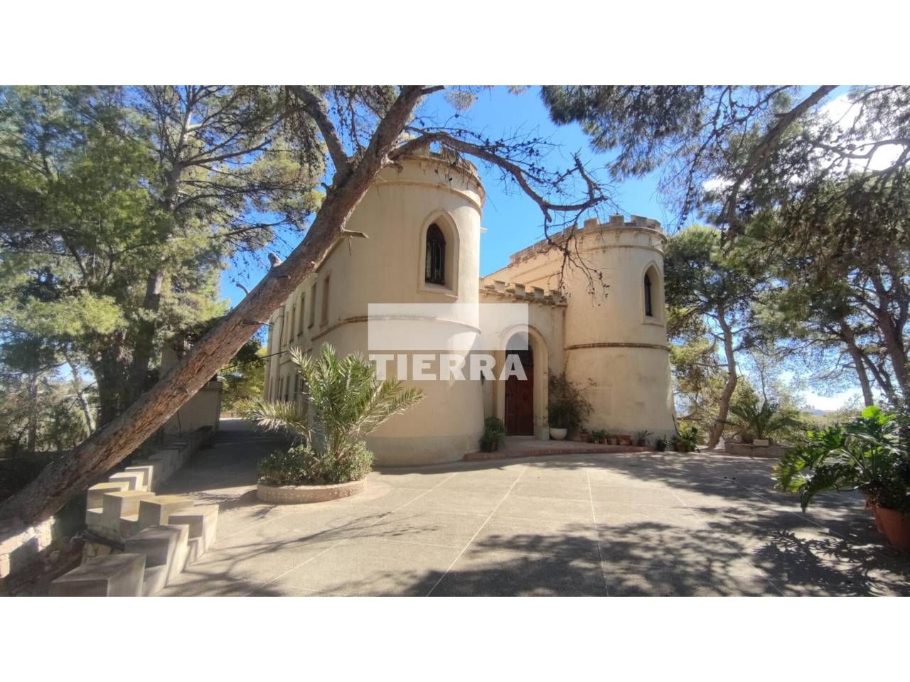 Vista exterior de Edifici en venda en Villajoyosa / La Vila Joiosa