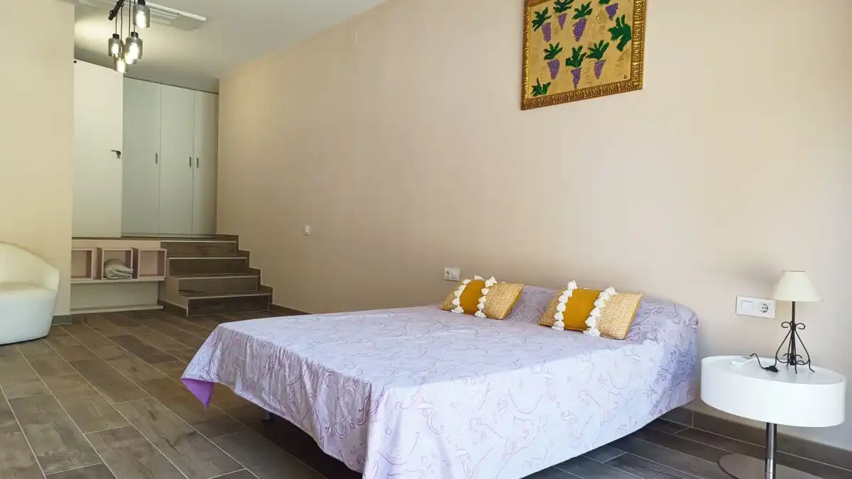 Detached house with terrace for sale in Gargasindi - Garduix - Colina del Sol, imagen 9