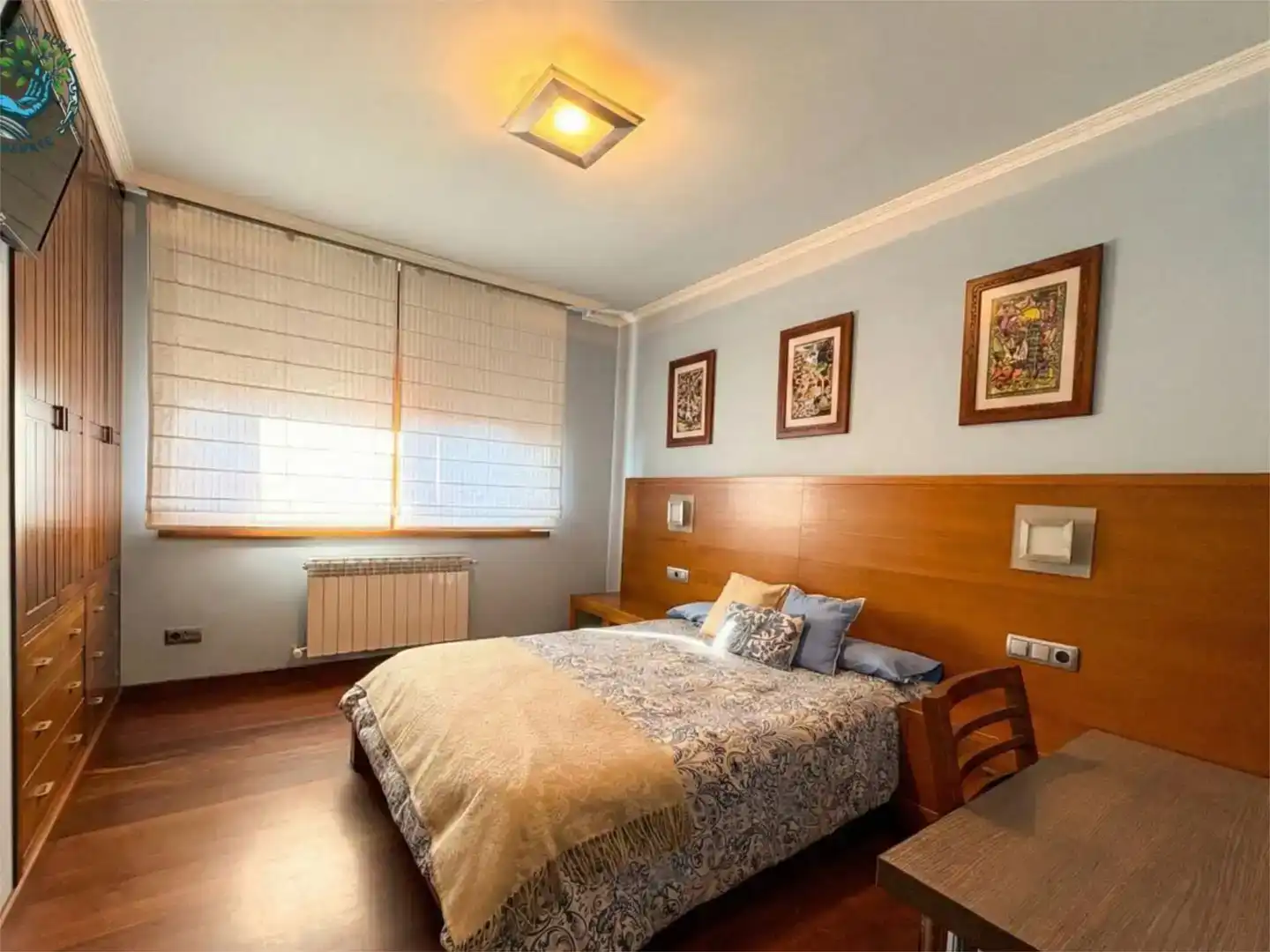 Dormitori de Casa o xalet en venda en Covaleda amb Jardí privat, Parquet i Moblat