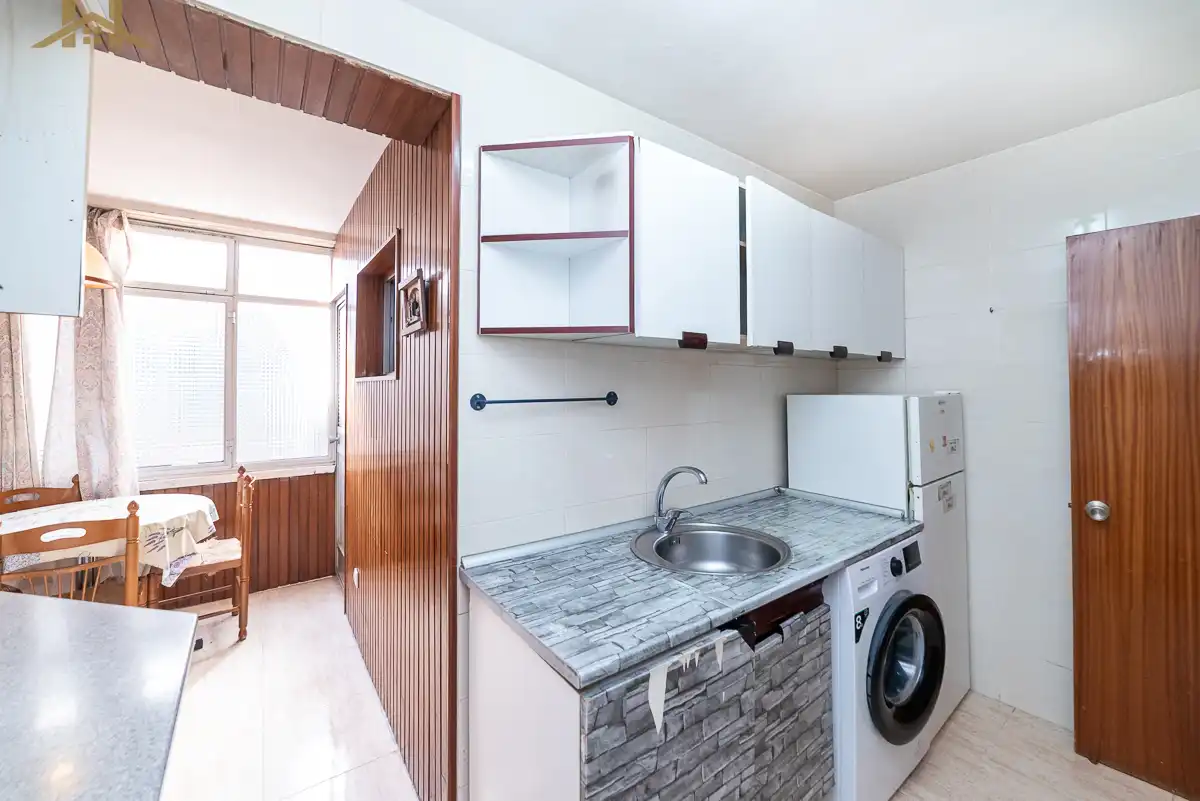Kitchen of Flat for sale in Alcorcón
