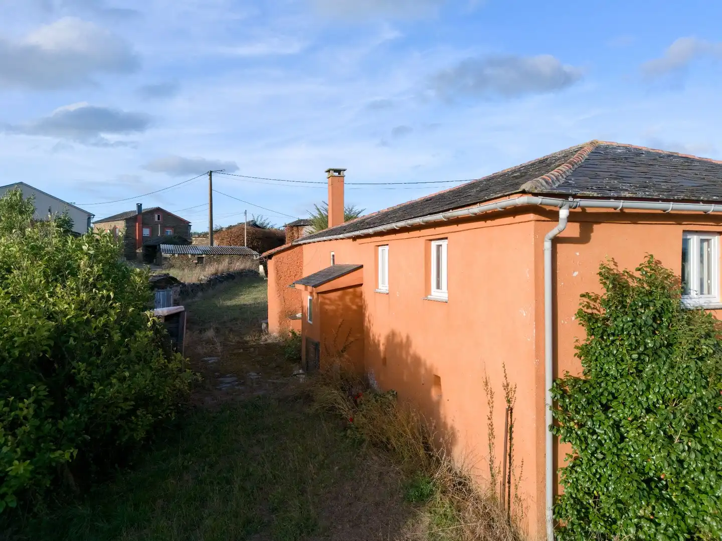 Exterior view of Houses for sale in Trabada  with Storage room