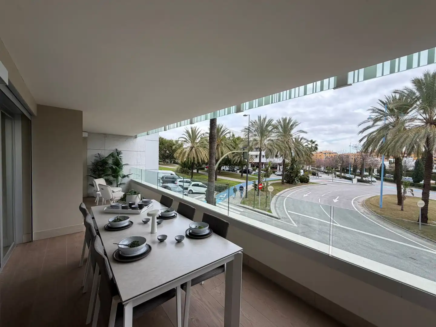 Vista exterior de Apartament de lloguer en Marbella amb Aire condicionat, Terrassa i Piscina