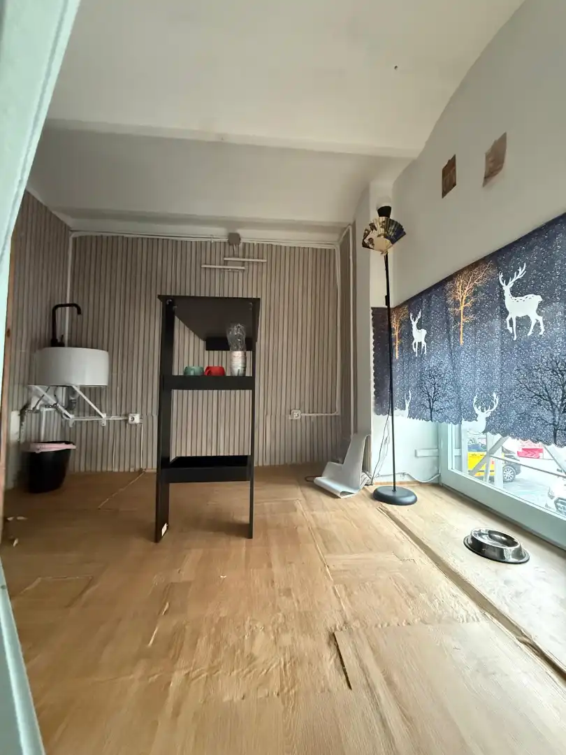 Bedroom of Commercial properties for rent in Barcelona