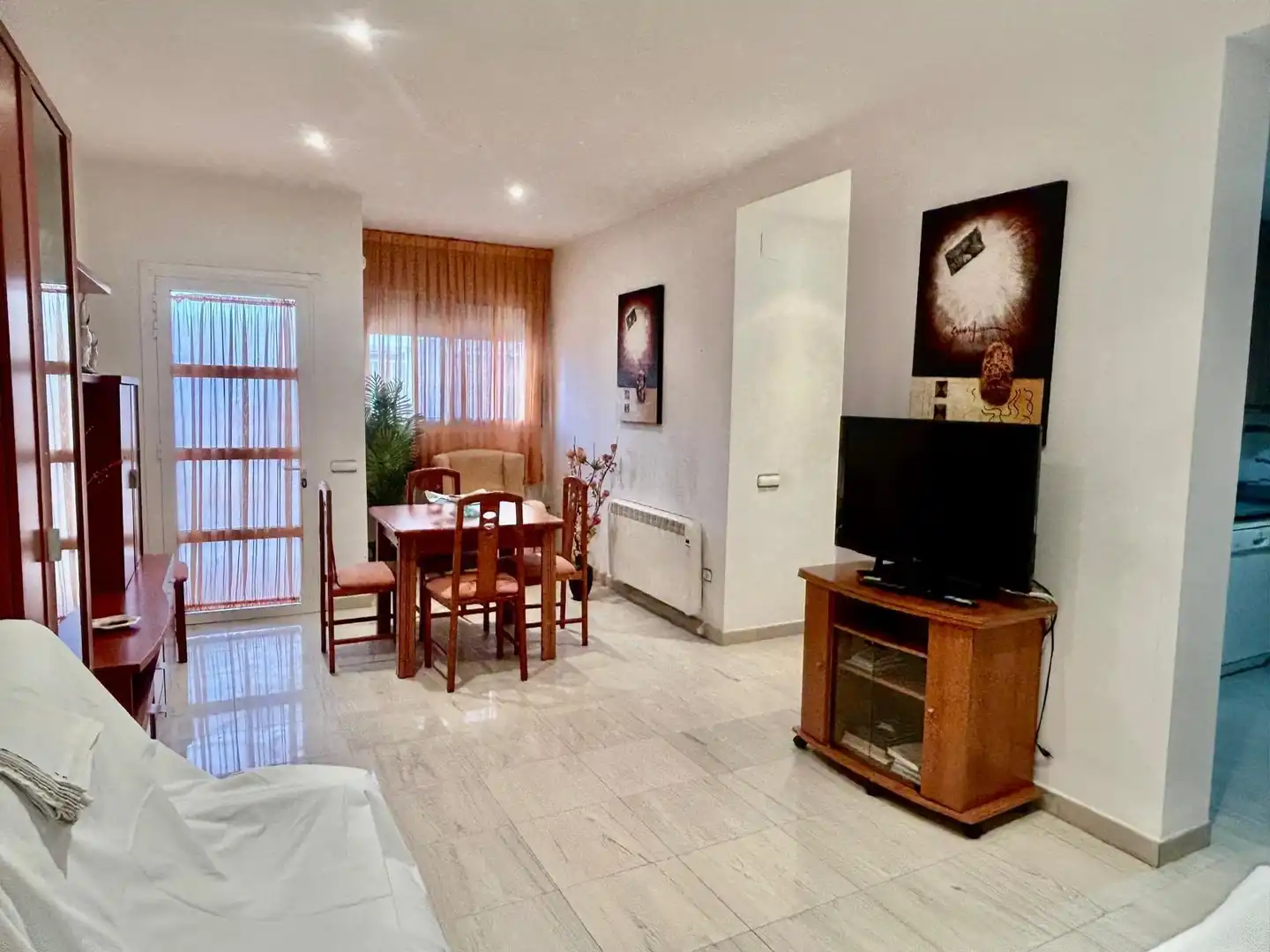 Sala d'estar de Planta baixa en venda en Sant Jaume d'Enveja amb Moblat