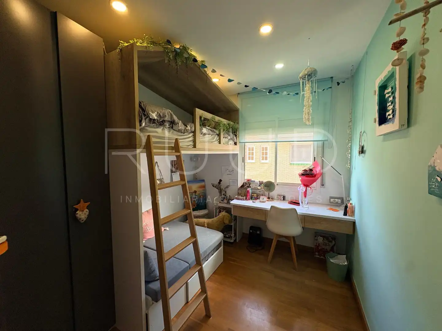 Bedroom of Flat for sale in Castelldefels  with Air Conditioner, Heating and Parquet flooring