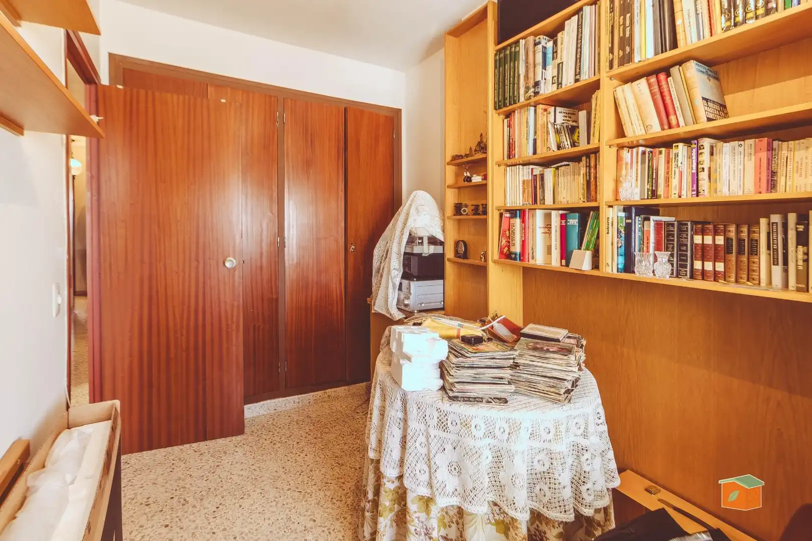 Habitación de Piso en venta en Santa Bàrbara con Amueblado y Balcón