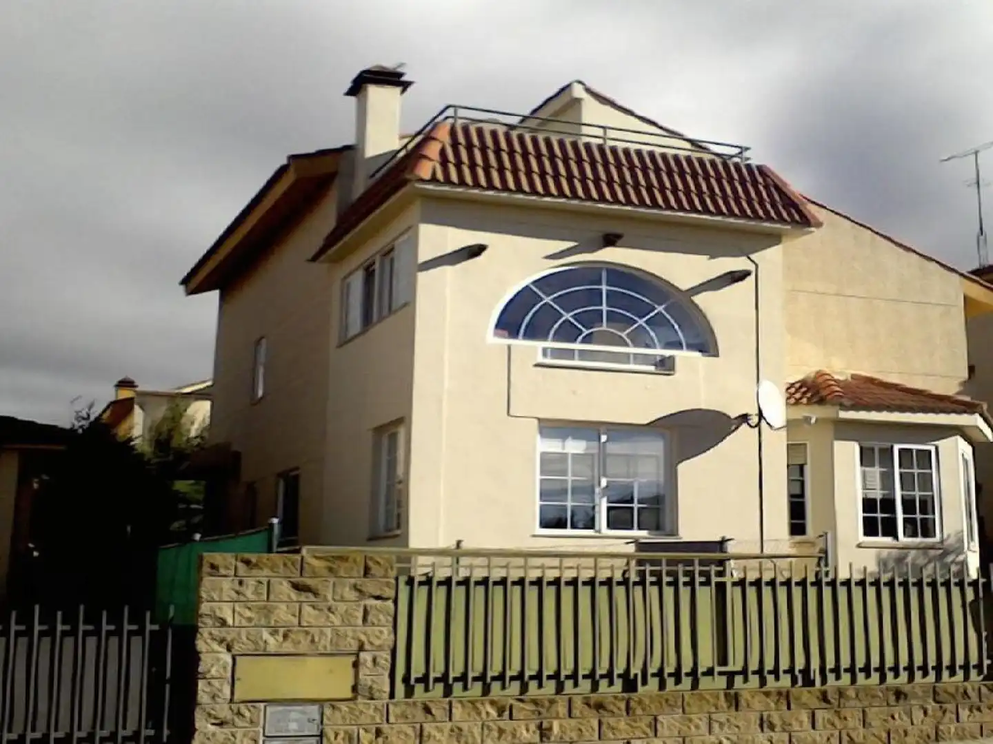 Vista exterior de Casa o chalet en venta en Benavente