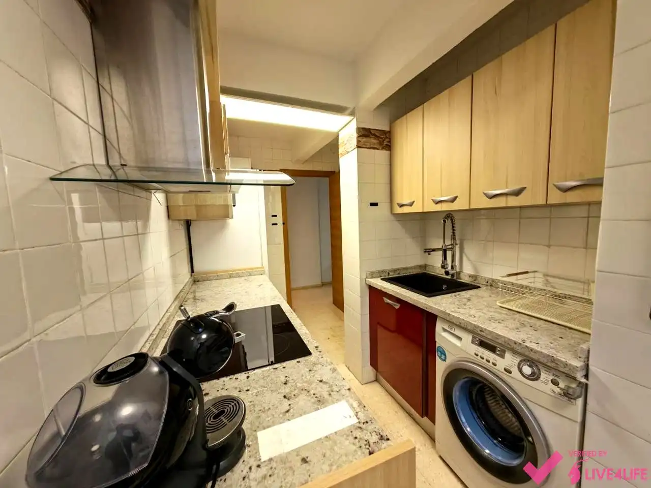 Cocina de Piso para compartir en Sevilla con Amueblado
