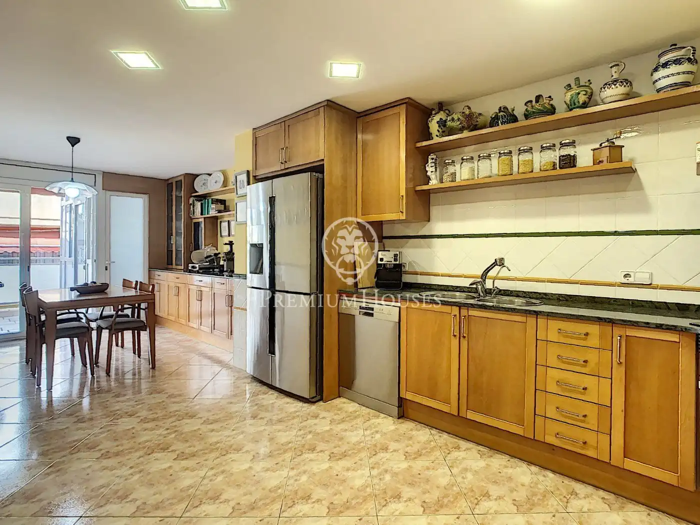 Cocina de Casa o chalet en venta en Pineda de Mar con Aire acondicionado, Calefacción y Balcón
