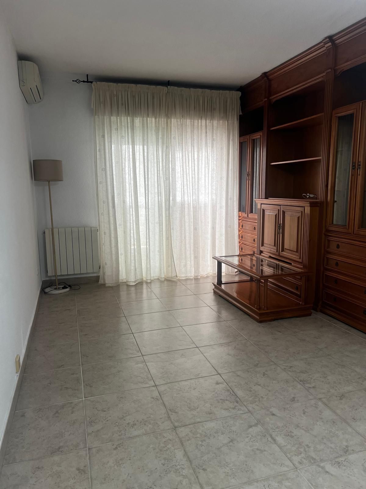 Sala d'estar de Pis de lloguer en Valdemoro amb Aire condicionat, Calefacció i Terrassa