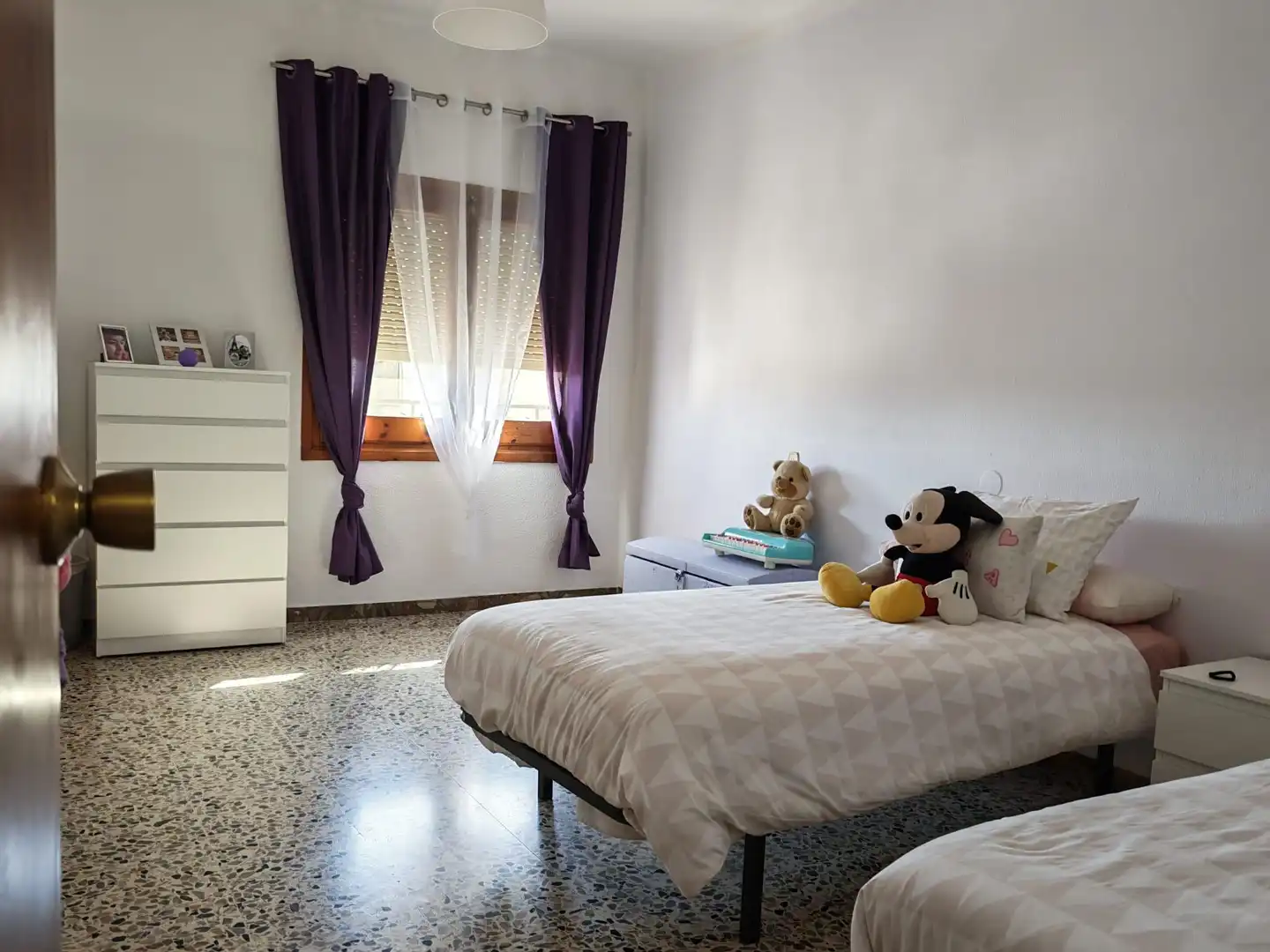 Dormitori de Casa o xalet en venda en Almunia de San Juan amb Calefacció i Balcó