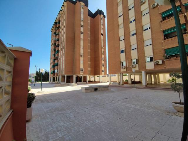 Piso en Alquiler en Calle Diego Lara Valle en La Unión - Cruz de Humilladero - Los Tilos