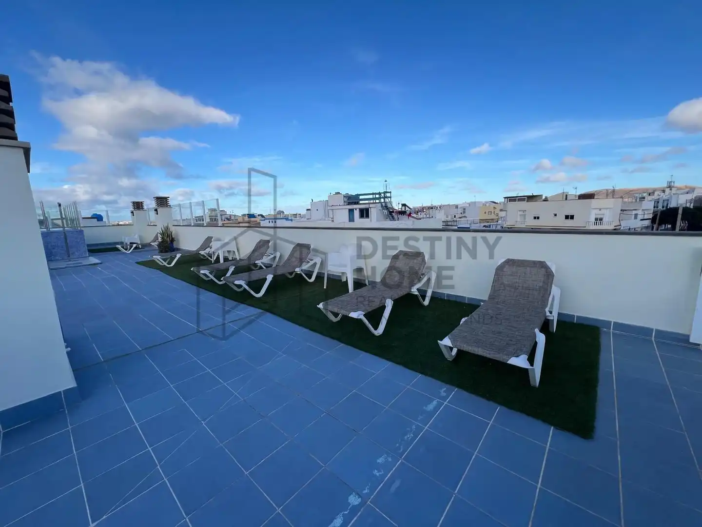 Terrasse von Wohnungen zum Verkauf in La Oliva mit Abstellraum, Möbliert und Gemeinschaftspool