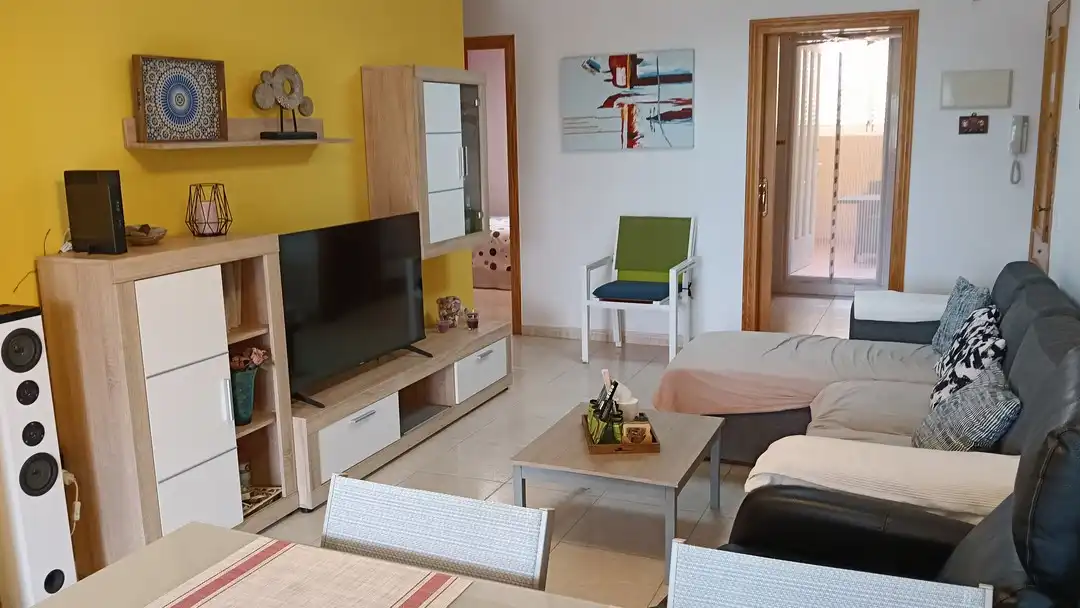 Appartement compact avec terrasse à vendre à Avinguda Arnau Bosquets 9, imagen 5